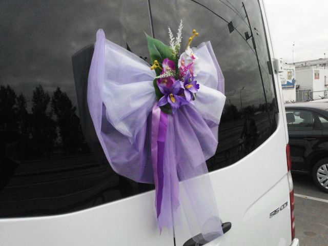 украсить автобус на свадьбу